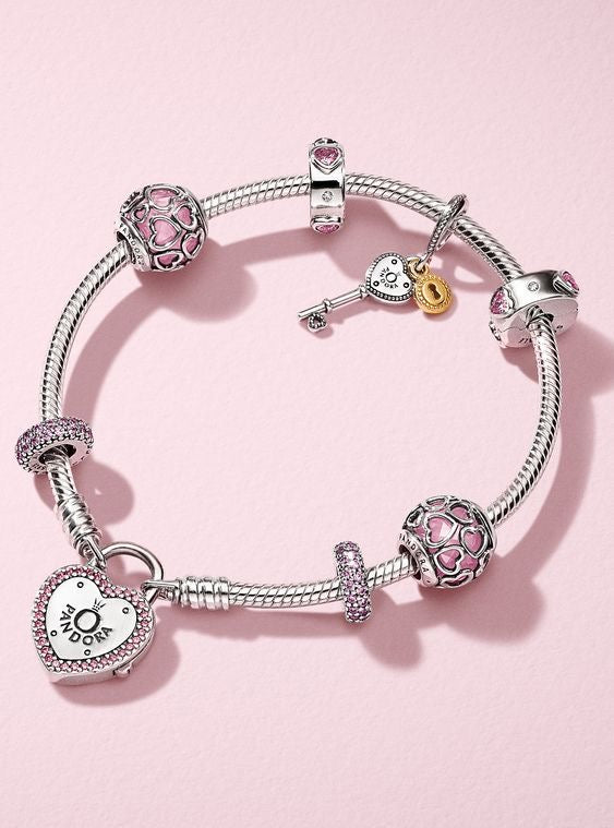 Pulsera y Charm con cierre de Corazón