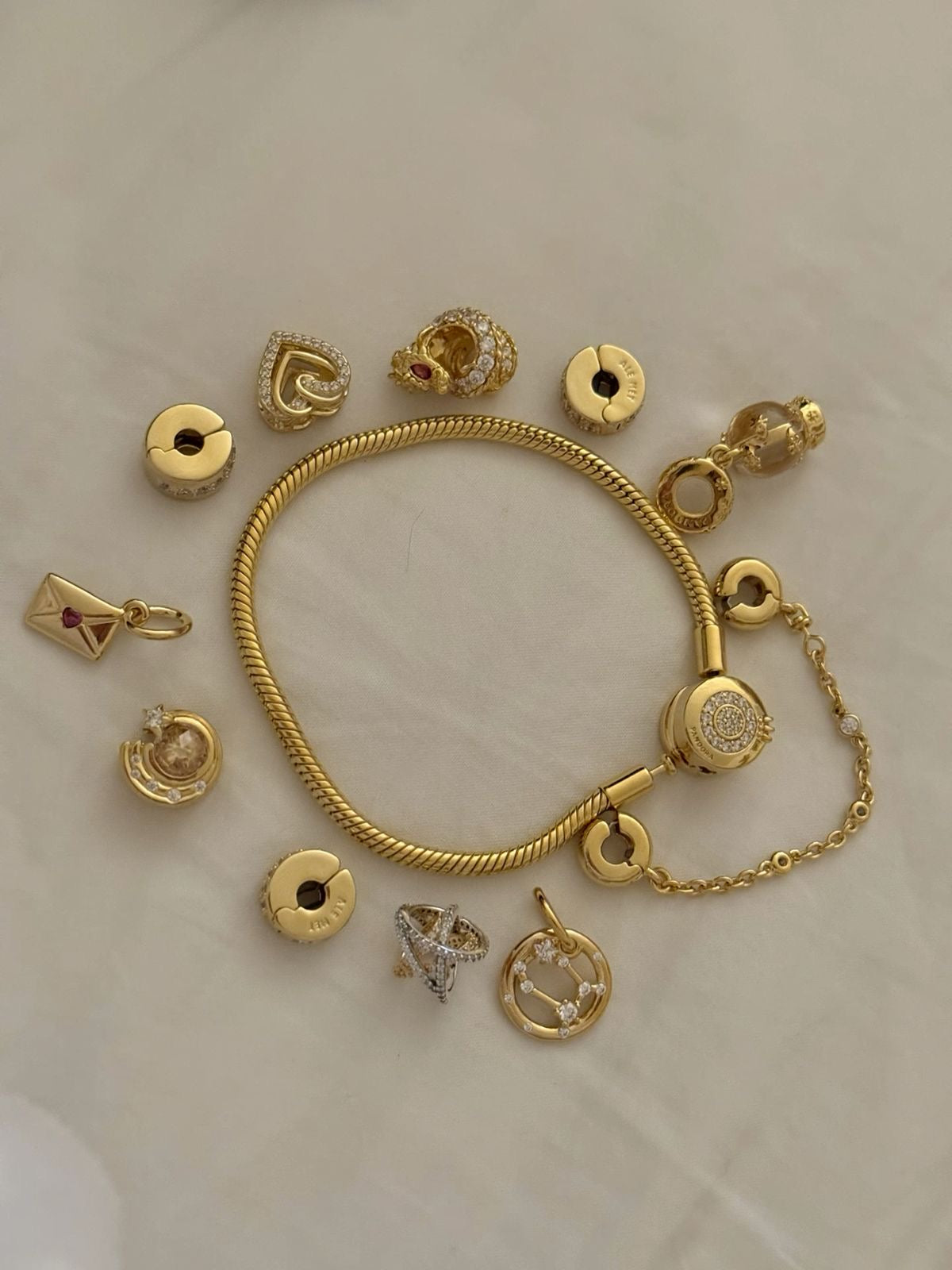 Pulsera y Charm con cierre de Corazón
