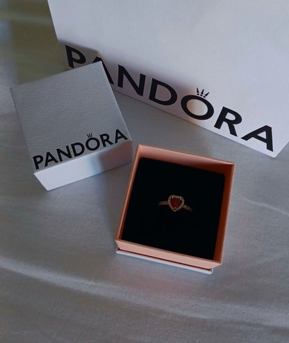 Anillo Corazón en Relieve